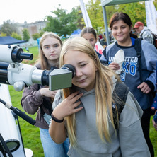 Młyny Rothera zamieniły się w centrum kosmicznych odkryć. Piknik Astrobaza