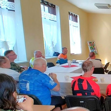 Śladami historii. Rowerzyści upamiętnili ofiary wojny w Tryszczynie