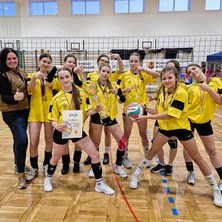 SP 1 Koronowo Mistrzem Powiatu Bydgoskiego w Piłce Siatkowej Dziewcząt